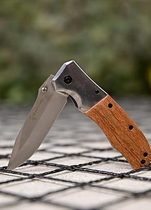 Folding knife wood