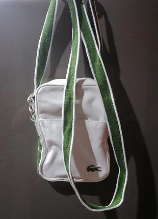 Сумочка через плече lacoste