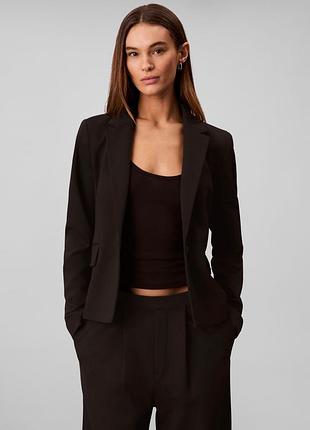 Женский пиджак calvin klein