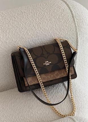 Сумка crossbody in signature canvas ✨  матеріал:натуральна шкіра. розмір сумки: 21 х 15 х 8 см.   📌 магнітна коробка,пильник та буклети в комплекті