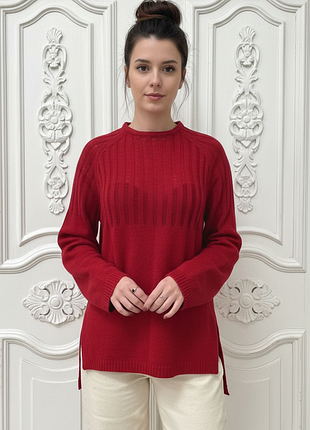 Пуловер красного цвета с рукавами клеш barbara alvisi, италия