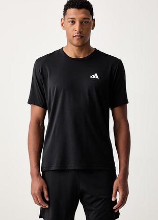Чоловіча спортивна футболка adidas
