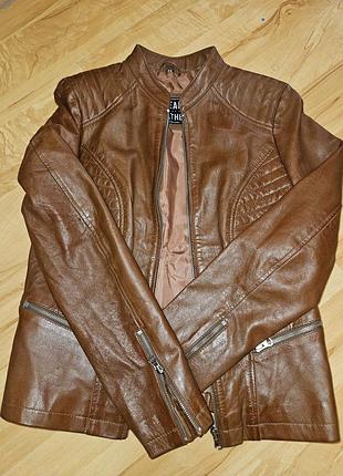 Стильна шкіряна куртка real leather