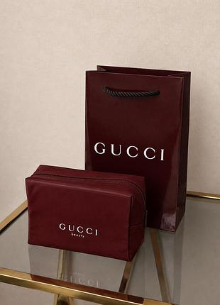Gucci косметичка та пакет