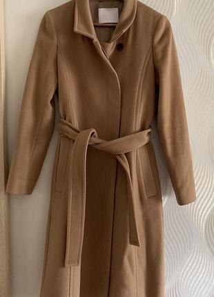 Вовняне пальто hugo boss (шерсть 100%) кольору кемел, розмір s
