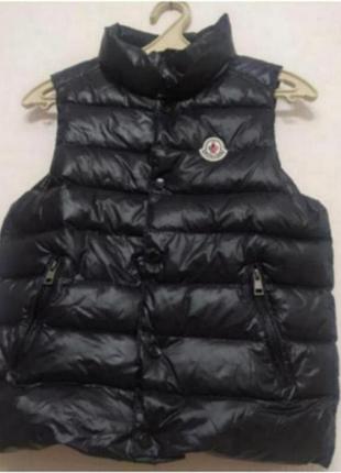 Дитяча, тепла жилетка, дута, пухова moncler, у ідеальному стані