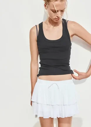 Белая юбка pull &amp; bear с шортиками