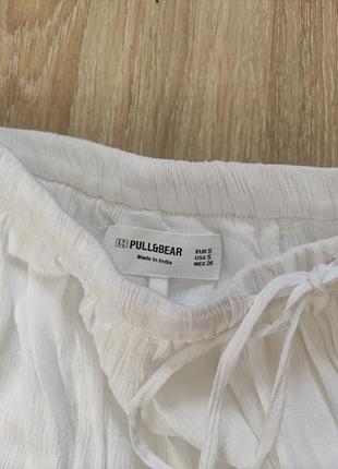Белая юбка pull &amp; bear с шортиками 5