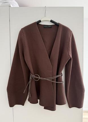 Кардиган з баскою zara