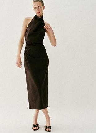 Cукня миди с горловиной халтер от zara
