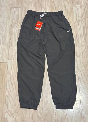 Штани нейлонові nike