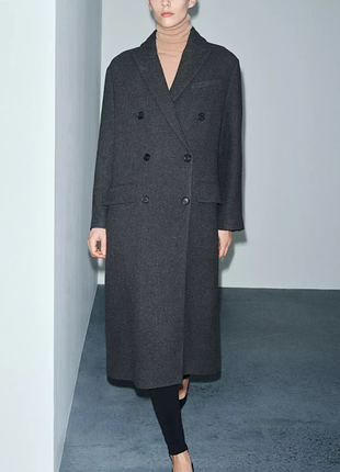 Длинное серое пальто от zara