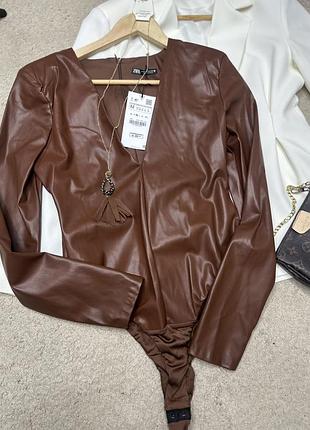 Шкіряний боді zara