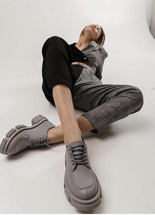 Черевики r one shoes