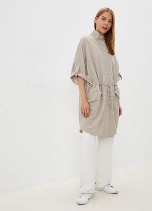 Легенький плащик/вітровка zara