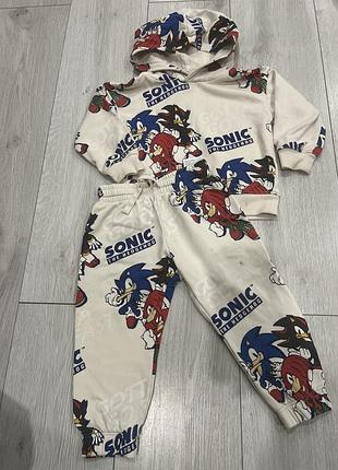 Спортивний костюм h&m sonic the hedgehog (сонік) розмір 92 (1.5–2 роки)