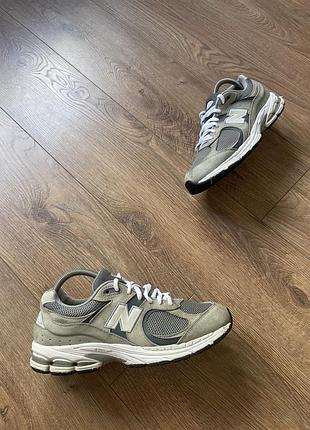 Кросівки new balance 2002r 42