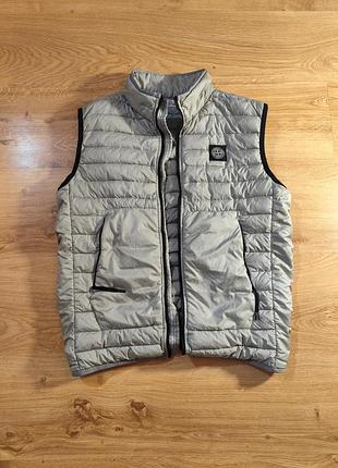 Пуховик жилет stone island  12/158