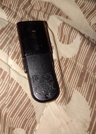 64гб 2.0 usb накопитель  возможно записать
 мр3 музыкой или программами ...