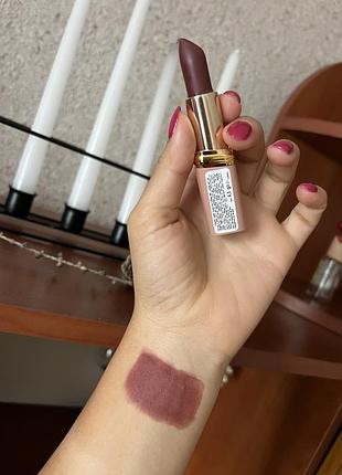 Помада l’oréal,лот набір косметики