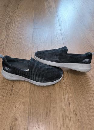 Кросівки сліпони skechers