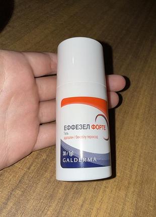 Еффезел форте гель 30 г galderma від акне, новий