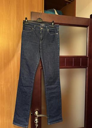 Джинси guess розмір s-m (eu 30)