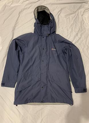 Жіноча  водонепроникна куртка-вітровка бренду berghaus з мембраною gore-tex та капюшоном. розмір м.