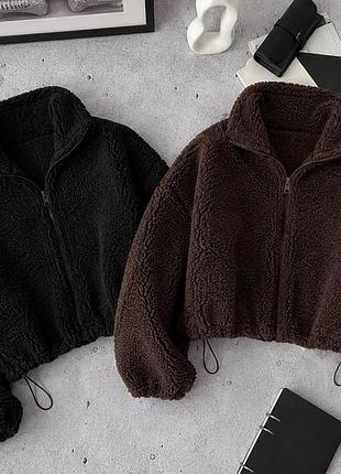 Теплое и мягкое худи в актуальном фасоне oversize