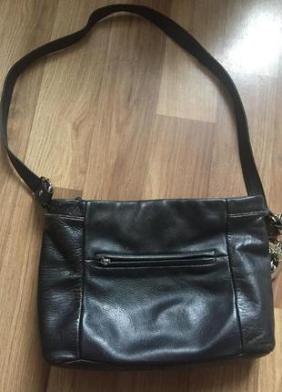 Шкіряна сумка з брелоком 6