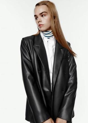 Шкіряний піджак zara