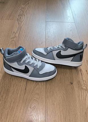 Детские кроссовки nike