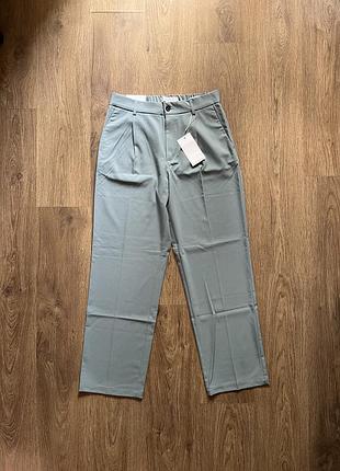Штани широкі bershka (р. m-l)