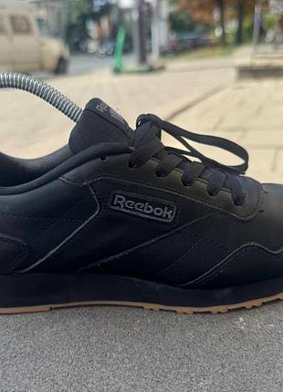 Кроссовки reebok оригинал кожаные