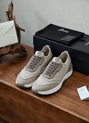 Чоловічі кросівки різні кольори brioni