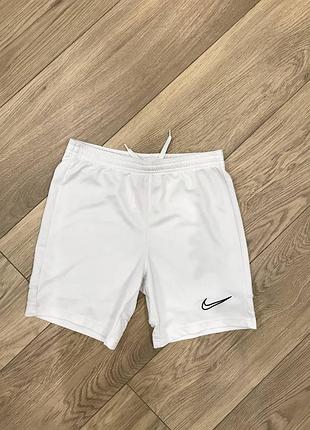 Шорти nike dri-fit