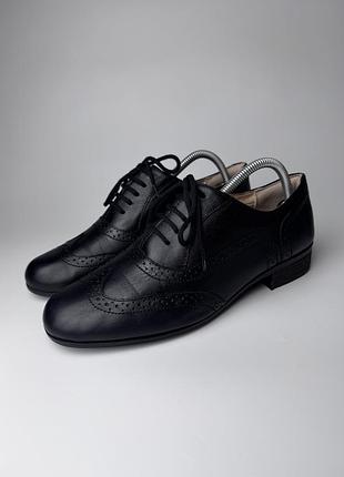 Шкіряні жіночі туфлі clarks натуральна шкіра