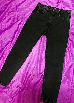 Жіночі темно сірі джинси mom slim stradivarius 40