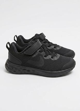 Легкі оригінальні кросівки  nike revolution 32розміру