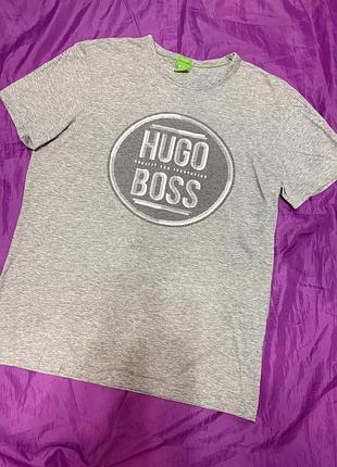 Чоловіча футболка сірого кольору hugo boss s-m оригінал