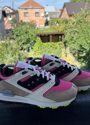 Кросівки saucony courageous