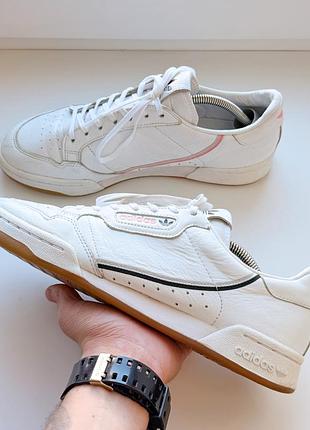 Лимитированные кроссовки adidas originals x tfl continental 80