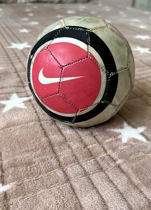 Вінтажний футбольний м'яч nike total 90 колекційний м'яч маленький футбольний мʼяч nike t90 розмір 1