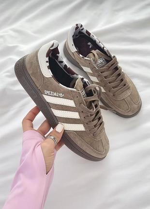 Кросовки adidas special