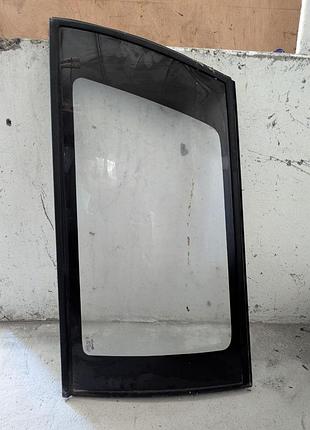 Скло багажника праве opel astra f (91-98)