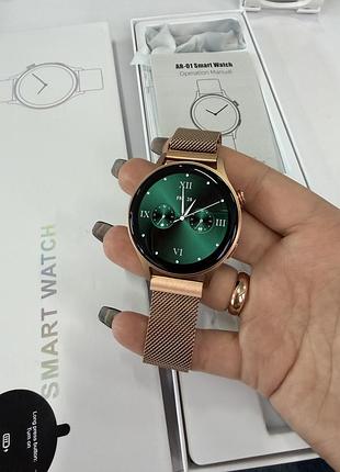 Ar-01 smart watch — смарт-годинник жіночий, круглий дисплей, золотистий корпус, металевий ремінець
