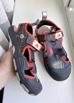 Дитячі спортивні сандалі adidas kdx трекінгові 37 розмір
