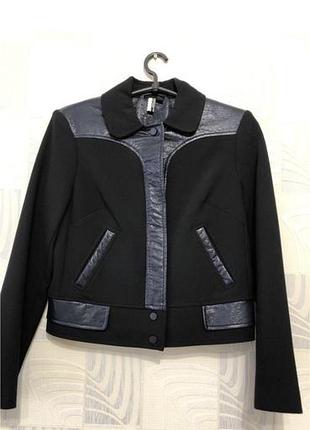Новий укорочений жакет topshop з еко-шкірою( темно ліловий колір)оригінал з бирками
