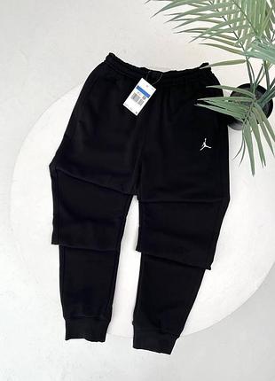 Мужские спортивные штаны jordan essential с манжетами черные m