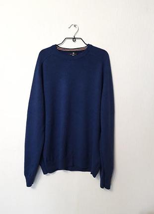 Брендовый шерстяной свитер